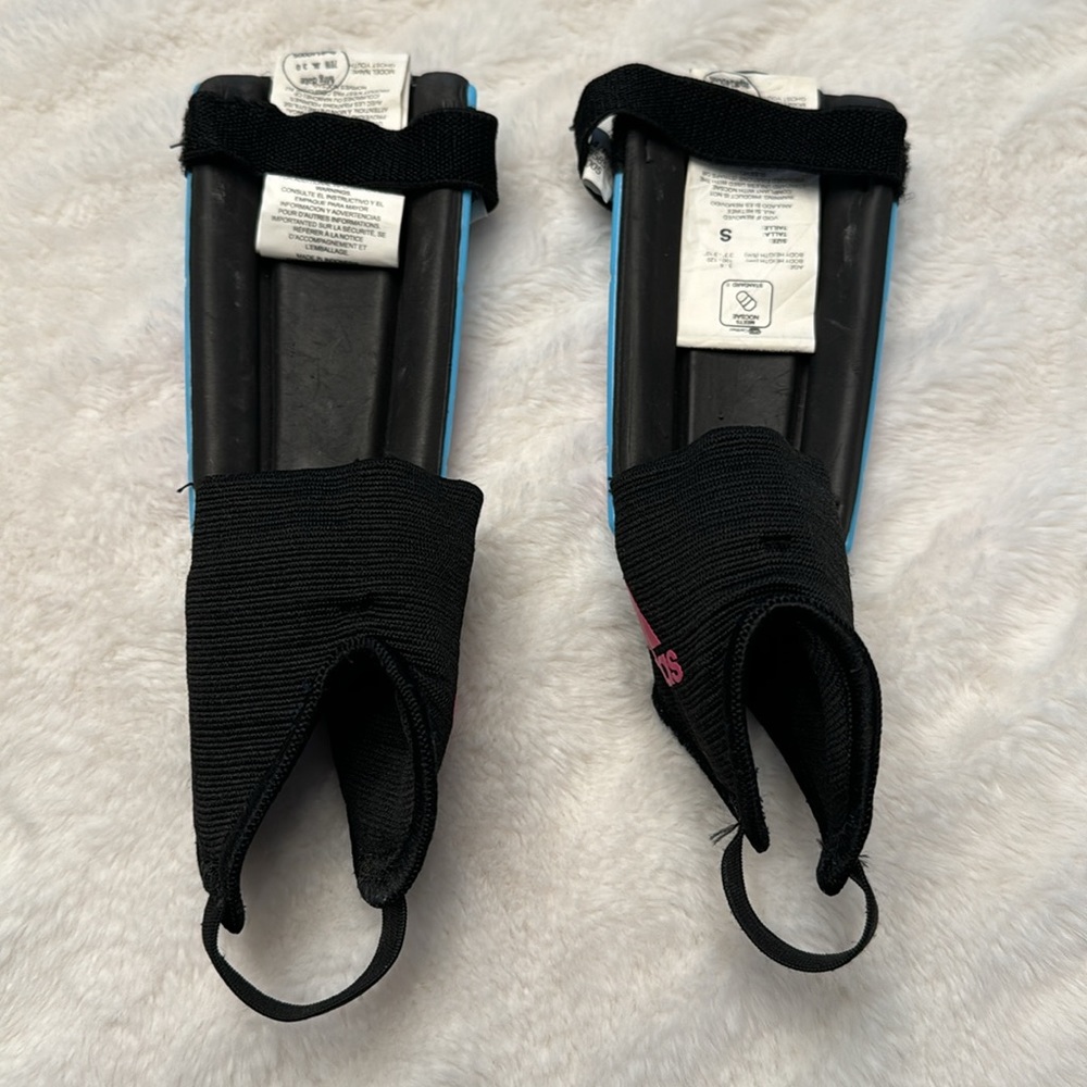 Shinguards - Picture 3 of 4